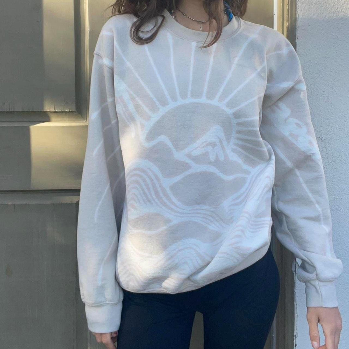 Psychedelic waves and sunset crewneck