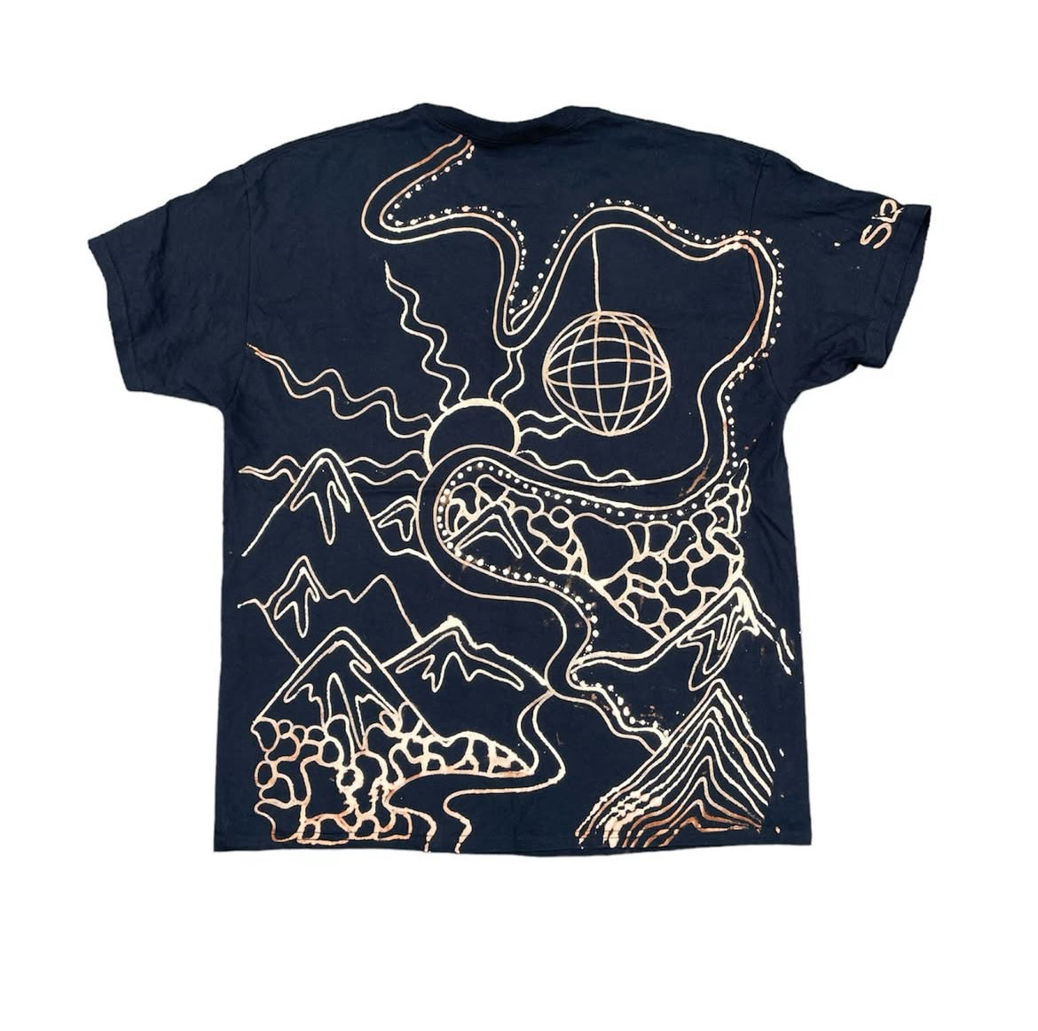 Mountains tee