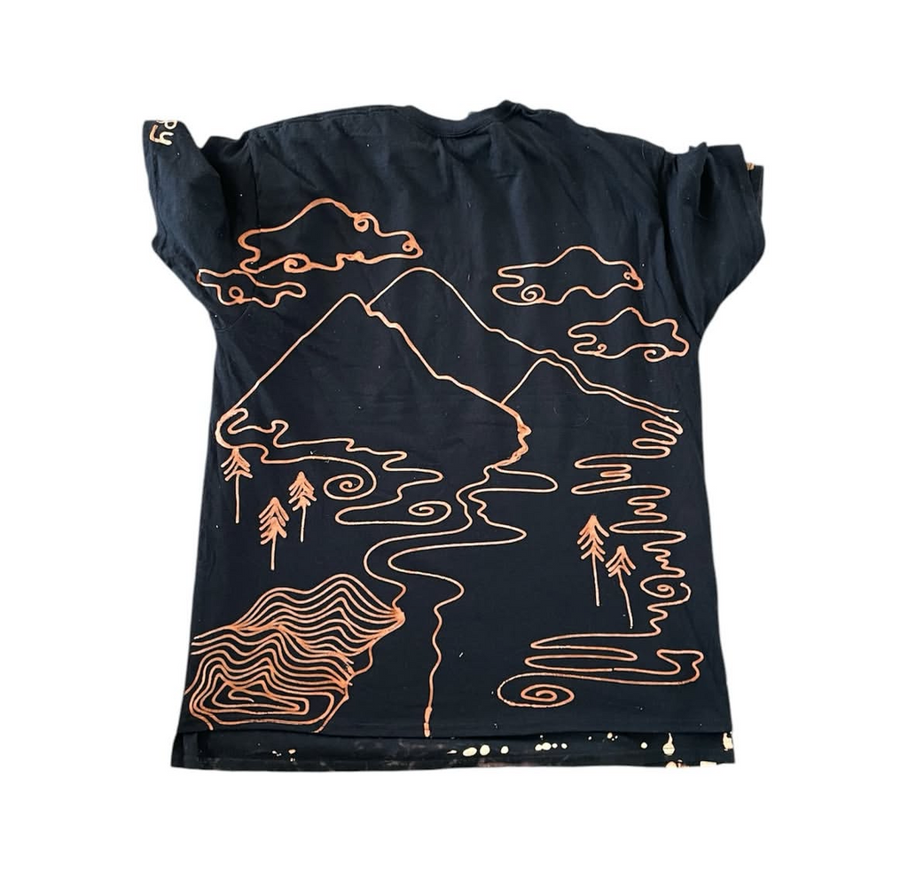 Mountains tee