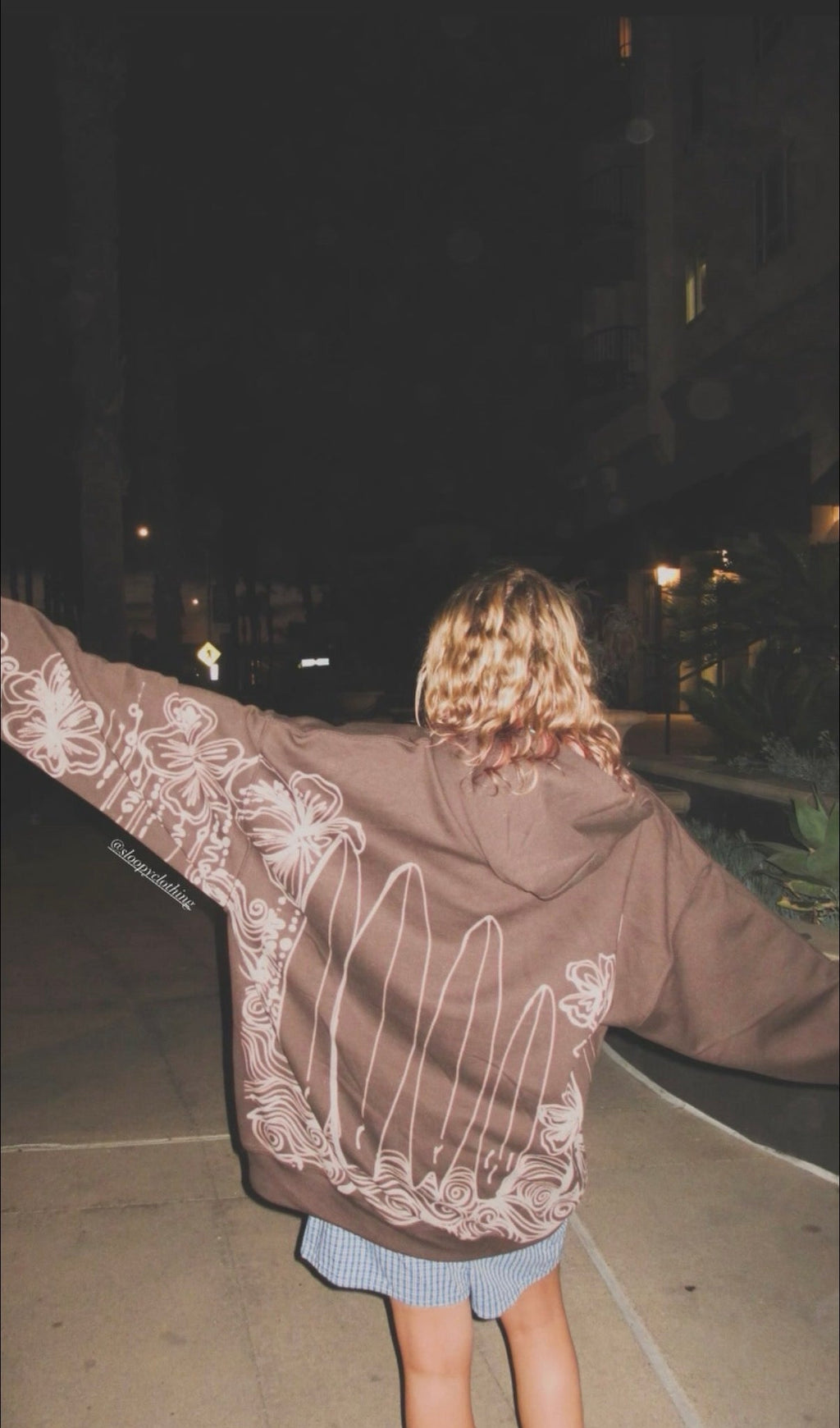 .. TROPICAL SURF HOODIE