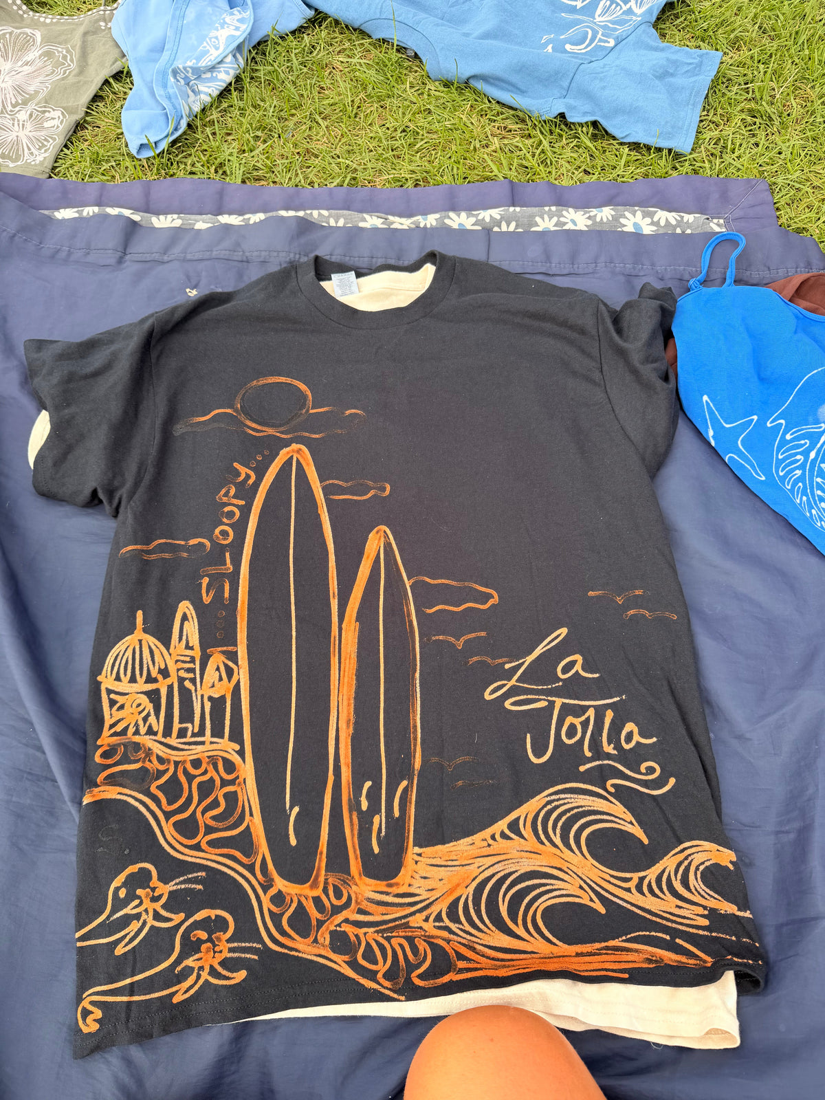 .. Tropical surf tee