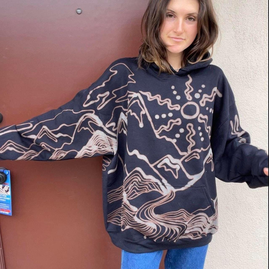 .Funky mountain design handmade graphic oversized hoodie