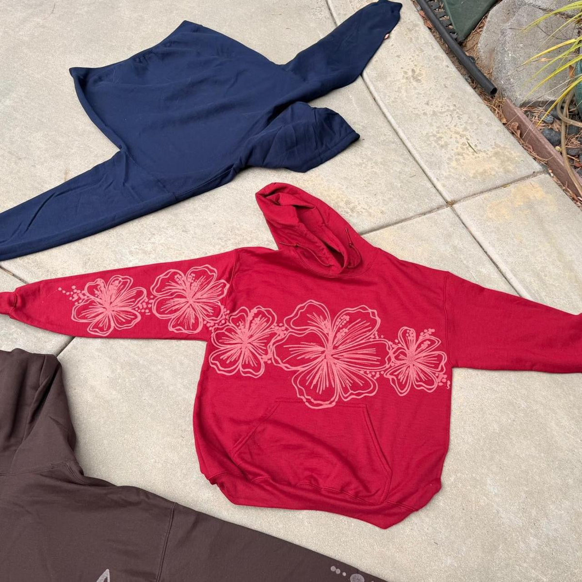 ..HIBISCUS HOODIE