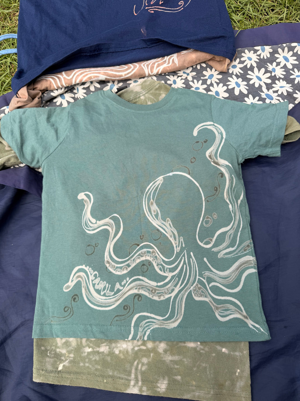 ..Octopus tank top