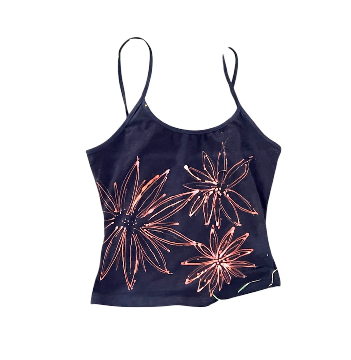 .Simple floral pointed tank