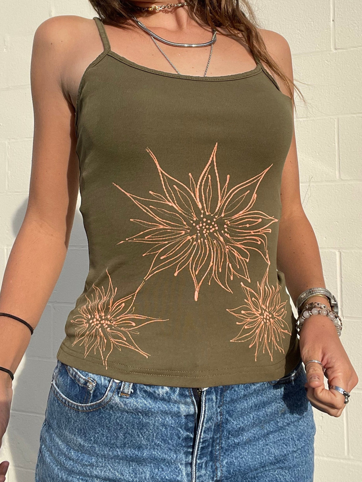 .Triple spiral flower tank