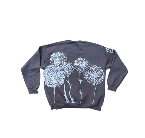 .Dandelion crewneck