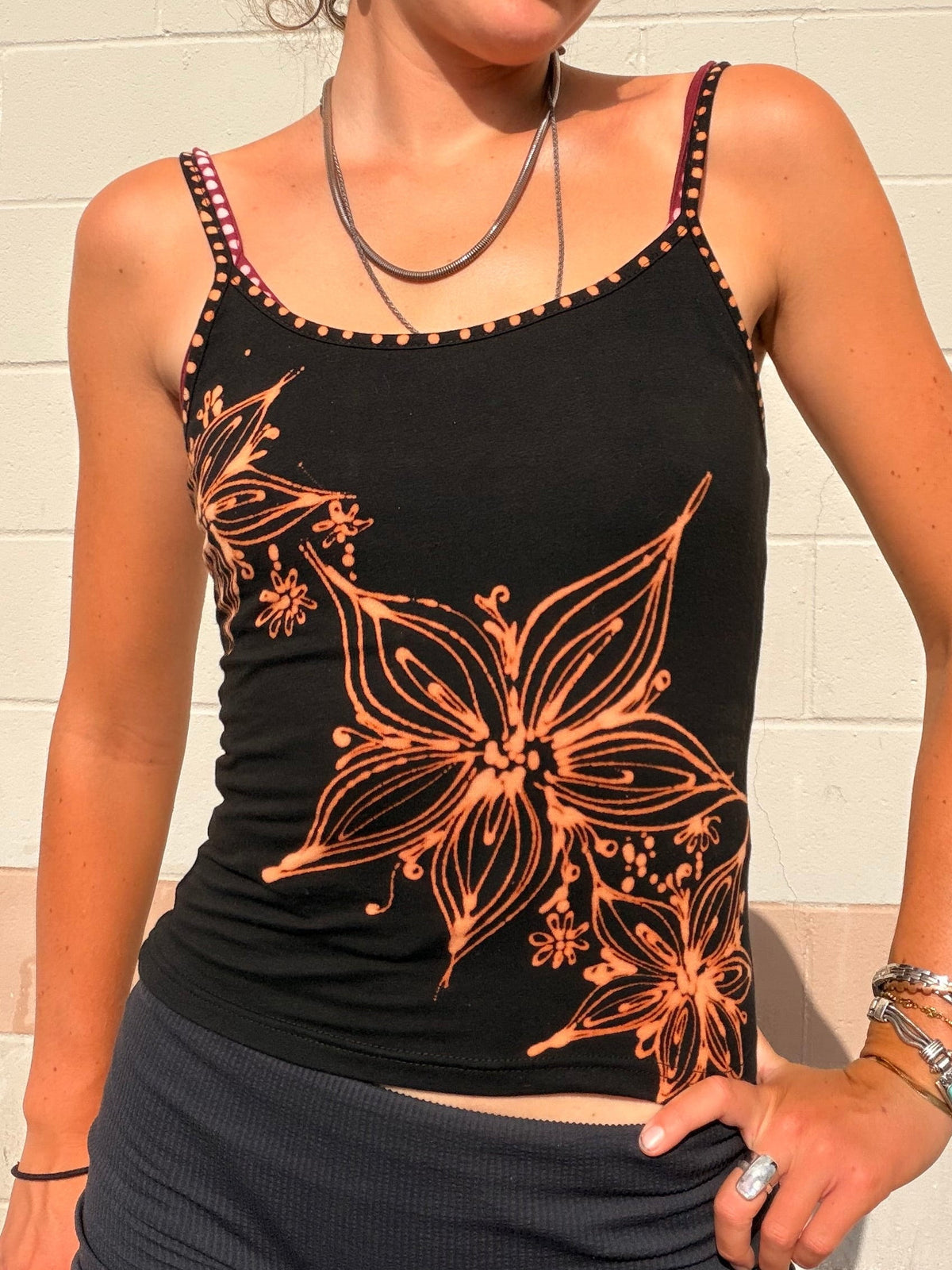 ..FLOWER TANK TOP
