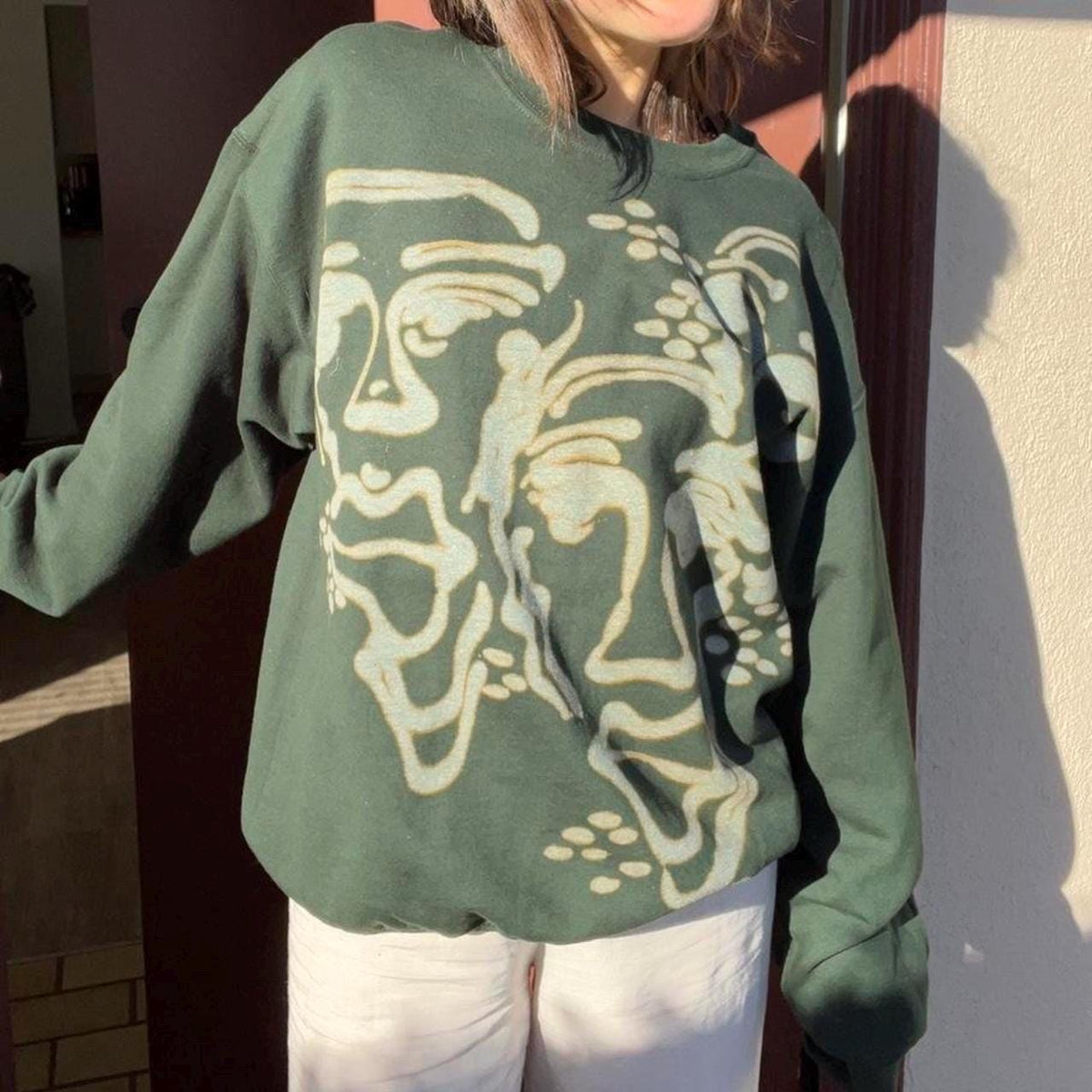 Graffiti faces  crewneck/ sweatsuit set